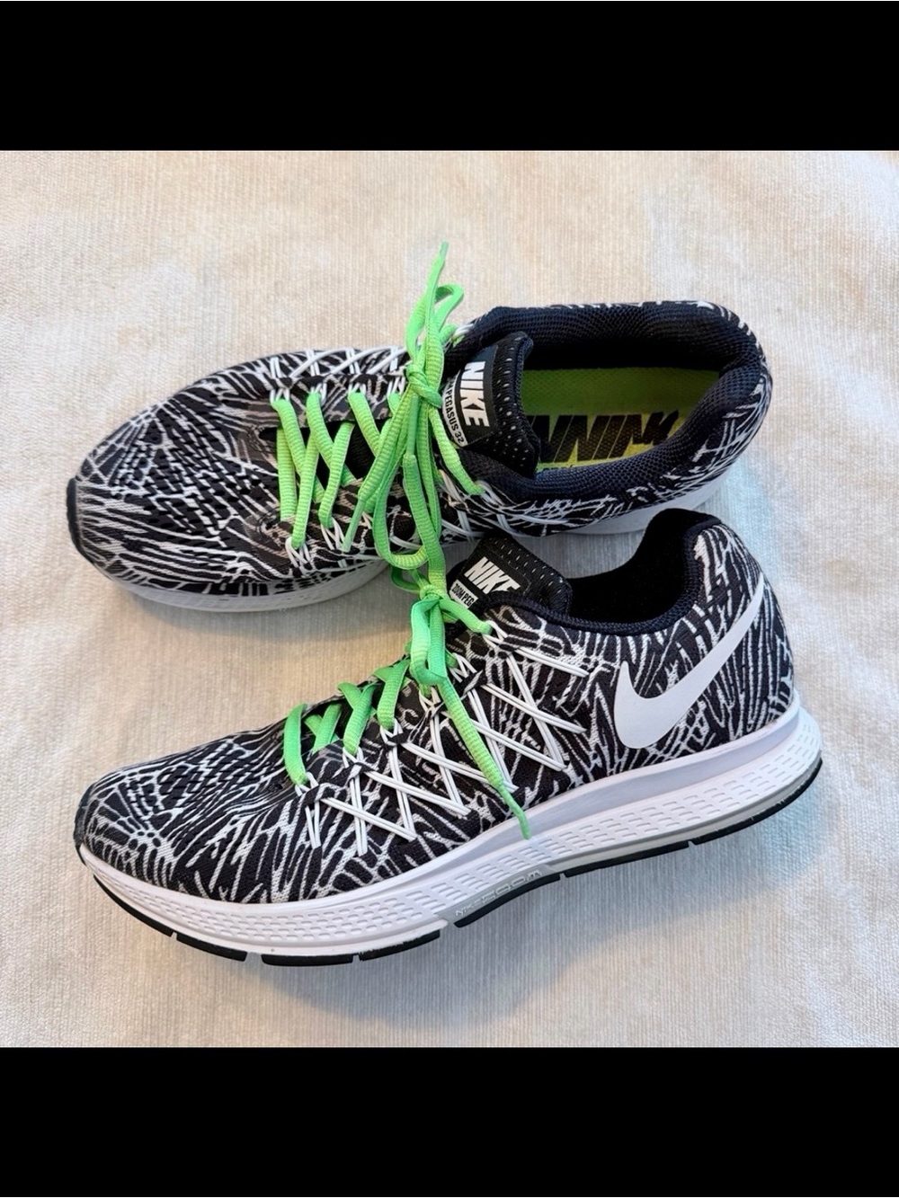 Nike Air Zoom Pegasus 32 Print Running Sneakers 806806-001 Women’s Sz 9.5 black
